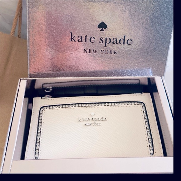 Kate Spade NWT Boxed Wallet - Picture 3 of 12